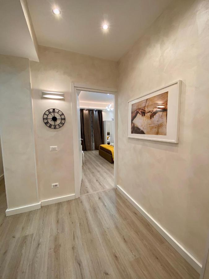 Apartment Close To The Coloseum, 2 Minutes Walk From Metro A Экстерьер фото