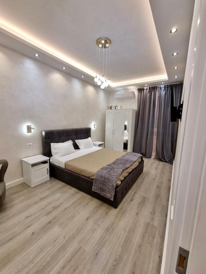 Apartment Close To The Coloseum, 2 Minutes Walk From Metro A Экстерьер фото